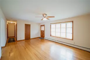 171 Victory Ln, Nazareth Boro, PA 18064 - Photo 14