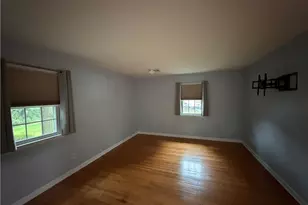 1967 Robin Ct, Lower Saucon Township, PA 18015 - Photo 18