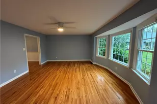 1967 Robin Ct, Lower Saucon Township, PA 18015 - Photo 10