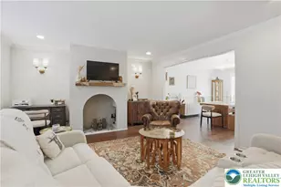 1551 Duxbury Ct, South Whitehall Township, PA 18104 - Photo 12