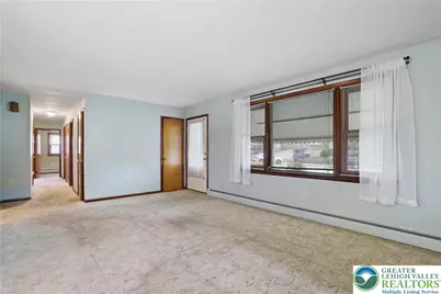 1539 Spring Garden Street, Wilson, PA 18042 - Photo 6