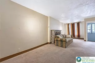 817 N Penn St, Allentown City, PA 18102 - Photo 2