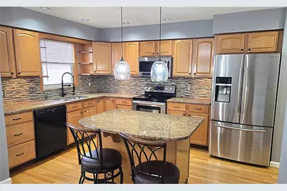 1946 Alberta Drive, Whitehall Township, PA 18052 - Photo 4