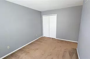 1946 Alberta Dr, Whitehall Township, PA 18052 - Photo 20