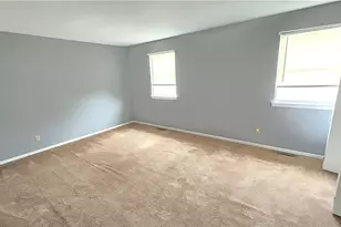 1946 Alberta Dr, Whitehall Township, PA 18052 - Photo 26