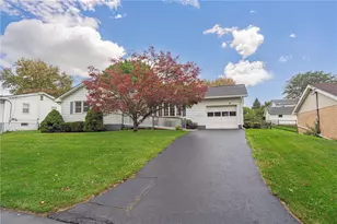 774 Butternut Ln, Easton, PA 18045 - Photo 1