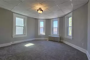 729 Front St, Hellertown, PA 18055 - Photo 2