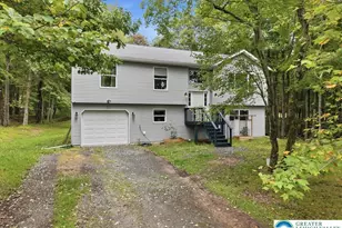 207 Chippewa Trail, Penn Forrest, PA 18210 - Photo 2