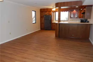 4240 Tilghman St, South Whitehall Township, PA 18104 - Photo 4
