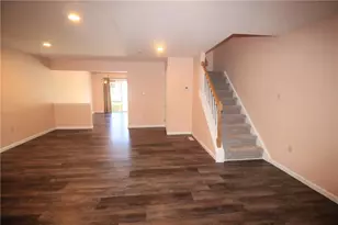1703 Pinewind Dr, Lower Macungie Township, PA 18011 - Photo 8