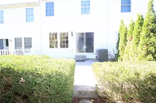 1703 Pinewind Dr, Lower Macungie Township, PA 18011 - Photo 20
