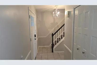 3039 Magnolia Circle, Lower Macungie Township, PA 18062 - Photo 4