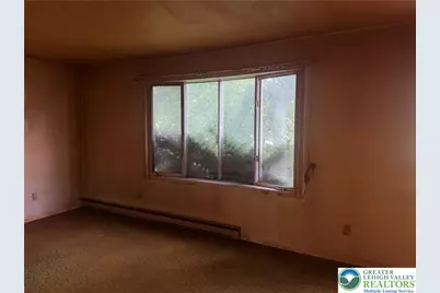 535 E 5th Street, Northampton Township, PA 18067 - Photo 2