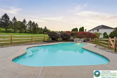 407 Danielle Drive, Bushkill Twp, PA 18064 - Photo 48