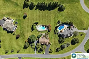 407 Danielle Dr, Bushkill Twp, PA 18064 - Photo 64