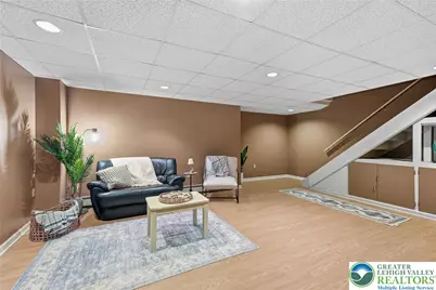 407 Danielle Drive, Bushkill Twp, PA 18064 - Photo 40