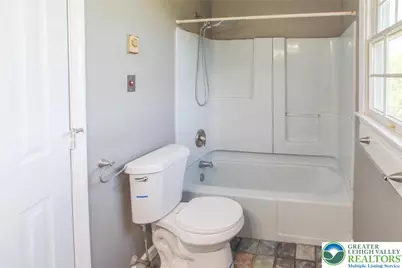34 Cambridge Place, Catasauqua Boro, PA 18032 - Photo 10