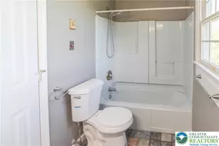 34 Cambridge Pl, Catasauqua Boro, PA 18032 - Photo 10
