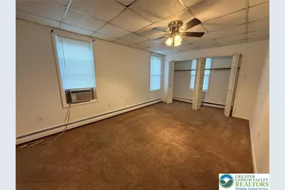 5540 Main Street, Whitehall Township, PA 18052 - Photo 12