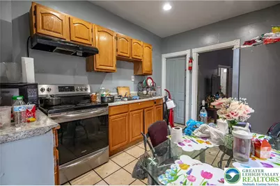 1138 W Maple Street, Allentown City, PA 18102 - Photo 8