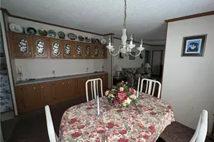 1190 Keller Rd, Bushkill Twp, PA 18091 - Photo 12
