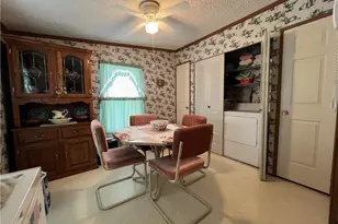 1190 Keller Rd, Bushkill Twp, PA 18091 - Photo 10