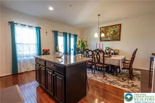 8 Yellow Rose Ln, Palmer Twp, PA 18045 - Photo 18