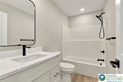 830 Hunter Street, North Catasauqua Bor, PA 18032 - Photo 14