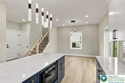 830 Hunter Street, North Catasauqua Bor, PA 18032 - Photo 10