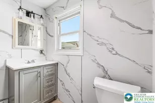 423 Northampton St, Wilkes Barre, PA 18702 - Photo 14