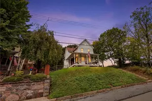 340 S 4th St, Bangor, PA 18013 - Photo 1