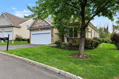 5086 Valley Stream Lane, Macungie Boro, PA 18062 - Photo 2
