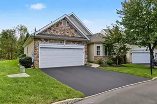 5086 Valley Stream Ln, Macungie Boro, PA 18062 - Photo 26