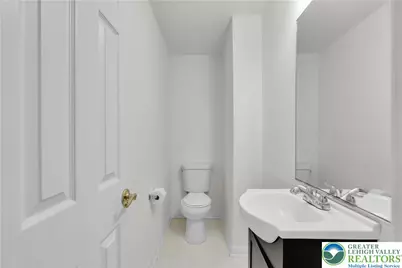 2757 Madison Avenue, Bethlehem City, PA 18017 - Photo 26
