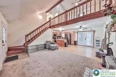 2114 Lakeview Road, Bushkill, PA 18324 - Photo 6