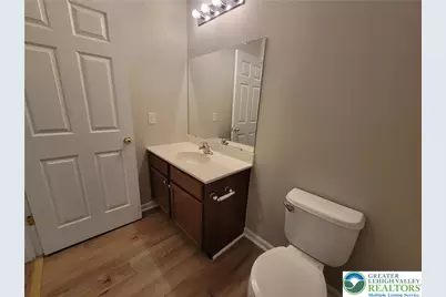 929 King Way, Upper Macungie Township, PA 18031 - Photo 16
