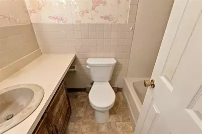 1981 Maria Lane, South Whitehall Township, PA 18104 - Photo 16