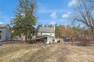 2106 Nemeth Dr, Bethlehem City, PA 18015 - Photo 18