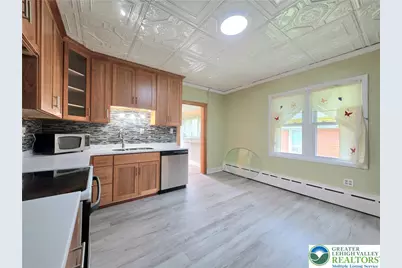 41 E 5th Street, Wind Gap, PA 18091 - Photo 8