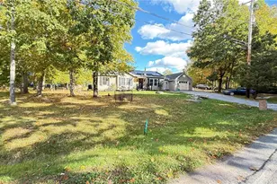 103 Dunchurch Dr, Lehman Twp, PA 18324 - Photo 1