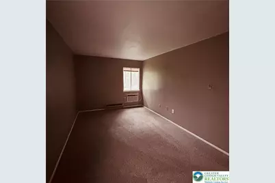 1327 Howard S, Allentown City, PA 18103 - Photo 10