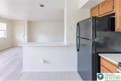 1464 Cedar Crest Boulevard #12, South Whitehall Township, PA 18014 - Photo 16