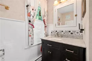 715 W State St, Coopersburg Boro, PA 18036 - Photo 30