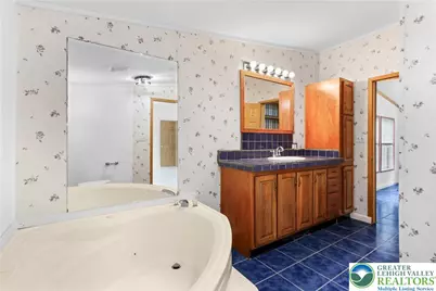 4181 Heritage Lane, Lehigh Township, PA 18088 - Photo 24