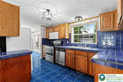 4181 Heritage Lane, Lehigh Township, PA 18088 - Photo 12