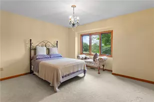 377 Farmhouse Ln, Bushkill Twp, PA 18091 - Photo 12