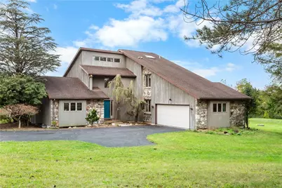 377 Farmhouse Lane, Bushkill Twp, PA 18091 - Photo 1