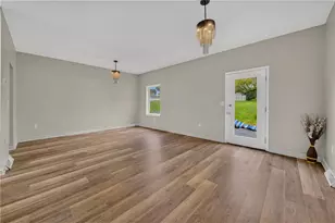 1244 Old Gate Rd, Allen Township, PA 18067 - Photo 18