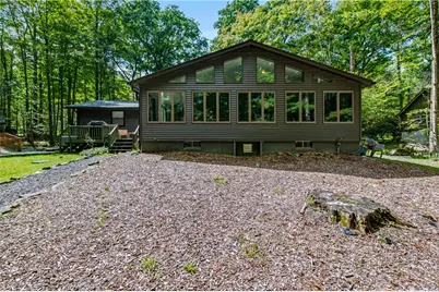 1724 Stag Run, Tobyhanna Twp, PA 18347 - Photo 36