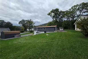 4847 Timberline Rd, Lehigh Township, PA 18088 - Photo 12